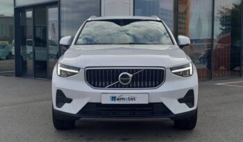 
									VOLVO XC40 complet								