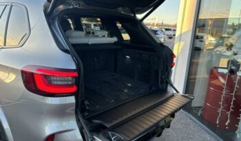 
									BMW X5 M complet								