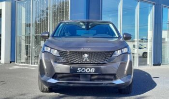 
									PEUGEOT 5008 complet								