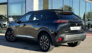 
									PEUGEOT 2008 complet								