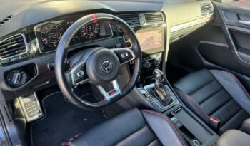 
									VOLKSWAGEN Golf complet								