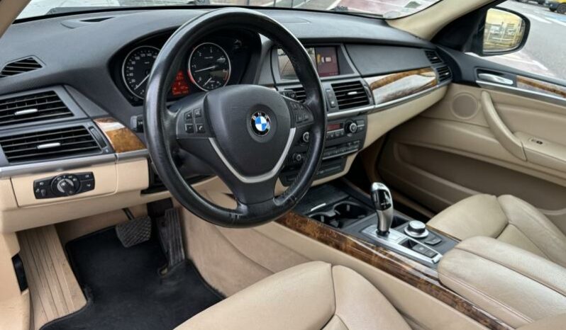 
								BMW X5 complet									