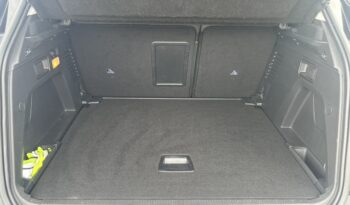 
									PEUGEOT 3008 complet								