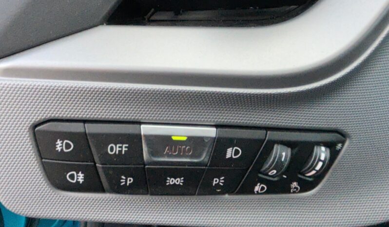 
								BMW SERIE 1 F40 complet									