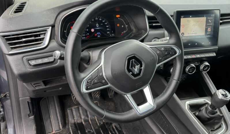 
								RENAULT CLIO V complet									