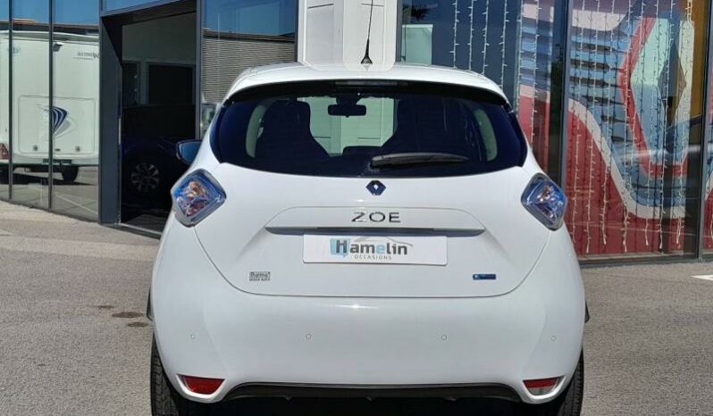 
								RENAULT ZOE complet									