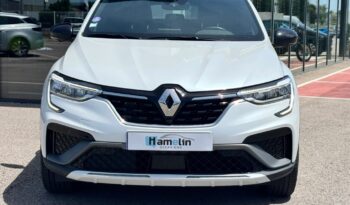 
									RENAULT ARKANA complet								