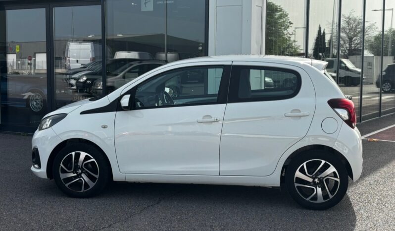 
								PEUGEOT 108 complet									