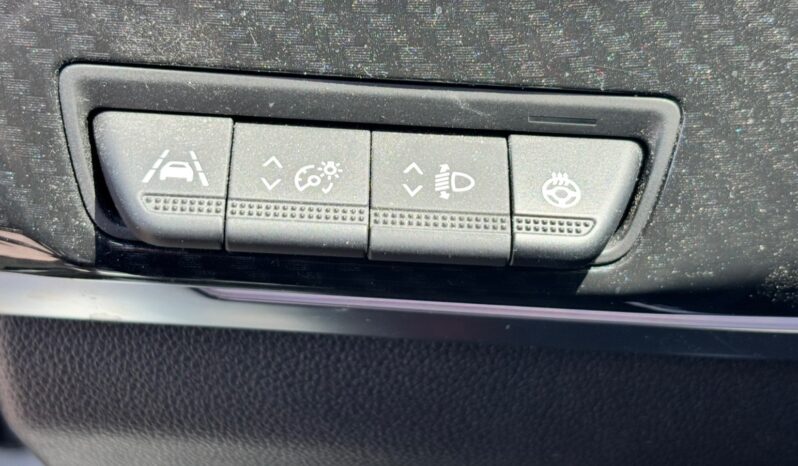 
								RENAULT ARKANA complet									