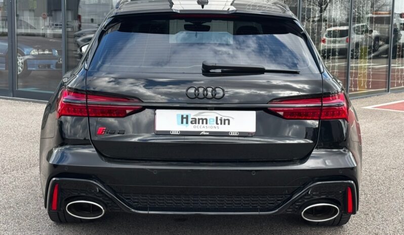 
								AUDI RS6 AVANT complet									