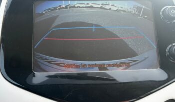 
									PEUGEOT 108 complet								