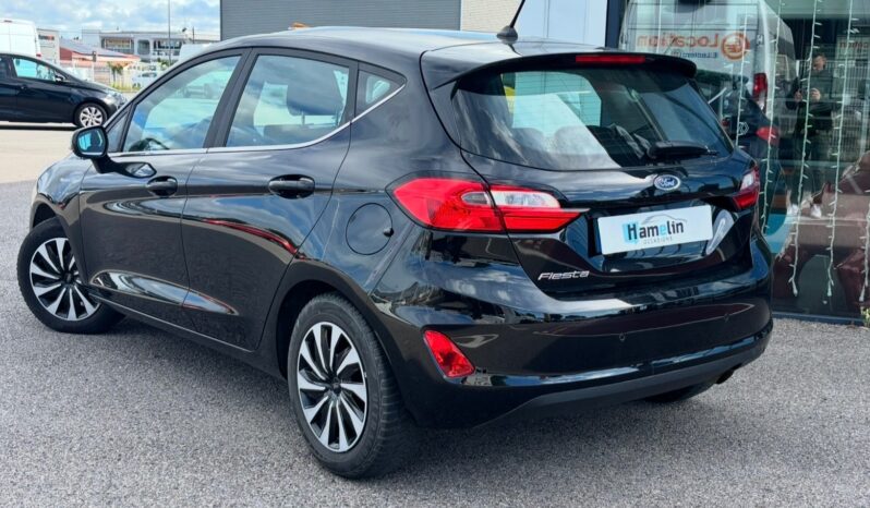 
								FORD FIESTA complet									