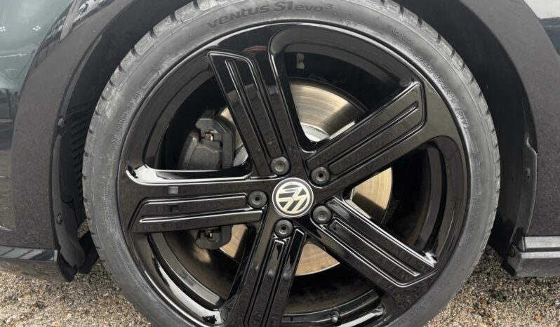 
								VOLKSWAGEN GOLF complet									