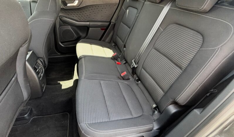 
								FORD KUGA complet									