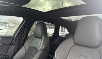 
									AUDI RS6 AVANT complet								