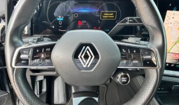 
									RENAULT AUSTRAL complet								