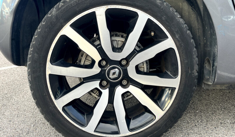 
								RENAULT TWINGO III complet									
