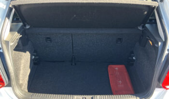 
									VOLKSWAGEN POLO complet								