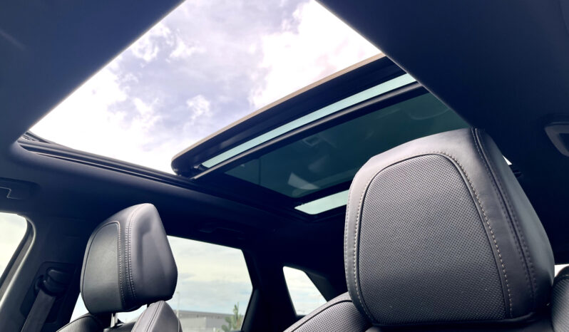 
								PEUGEOT 3008 complet									