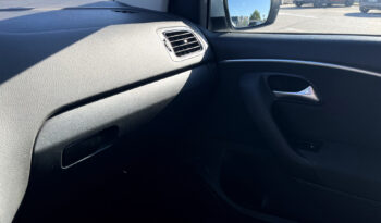 
									VOLKSWAGEN POLO complet								