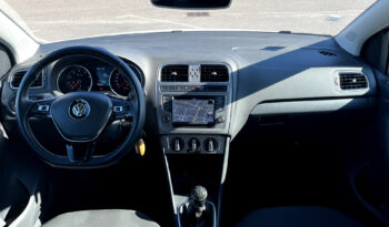 
									VOLKSWAGEN POLO complet								