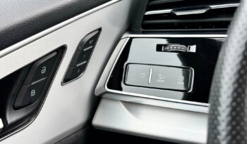 
									AUDI Q8 complet								