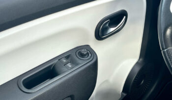 
									RENAULT TWINGO III complet								