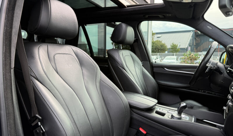 
								BMW X5 M F85 complet									