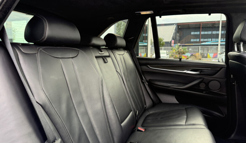 
								BMW X5 M F85 complet									