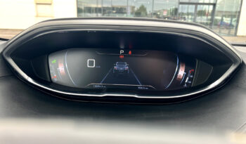 
									PEUGEOT 3008 complet								