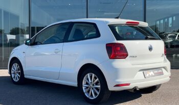 
									VOLKSWAGEN POLO complet								