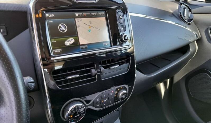 
								RENAULT ZOE complet									