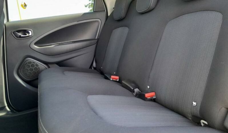 
								RENAULT ZOE complet									