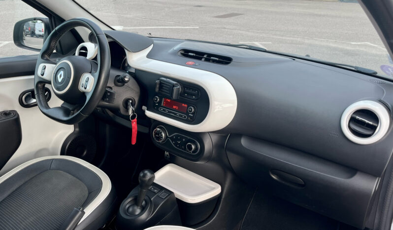 
								RENAULT TWINGO III complet									